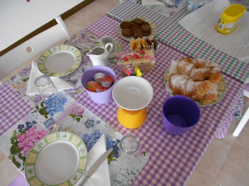 B&B San Bartolo 佩萨罗 外观 照片